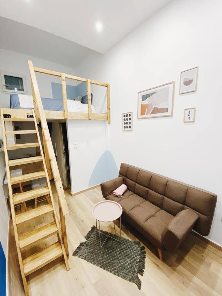 Apartmán Velestinou Private Maisonette Atény Exteriér fotografie